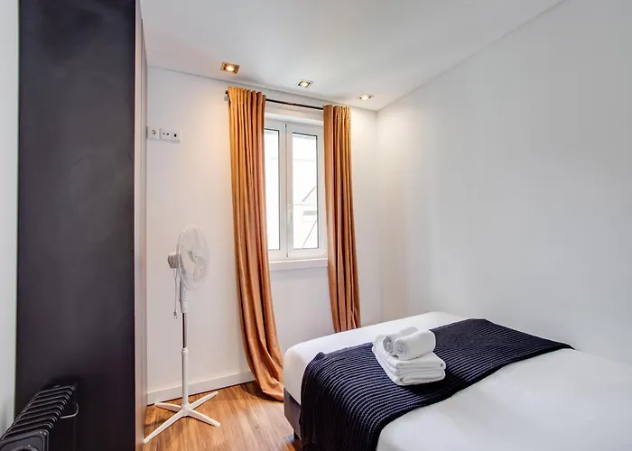 Akicity Liberdade Galaxy Lisboa